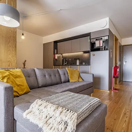 Apartment Nomad's Easy - 1bed 6th Floor Campanha